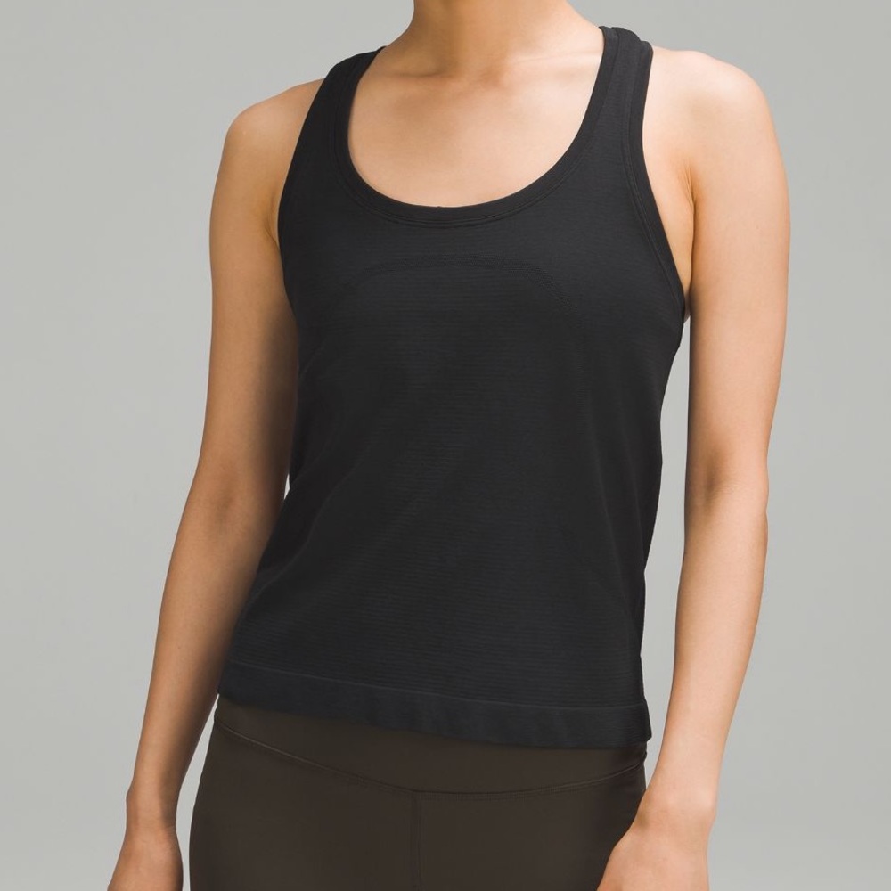 Swiftly Tech Racerback Tank Top 2.0 *Race Length Color: Black